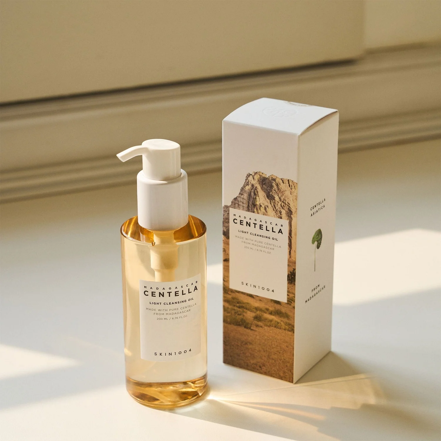 SKin 1004 Centella light cleansing oil ( 200 ml )